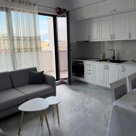 Sol Aparments Don Bosco 티라나